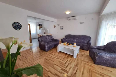 Ferienhaus mit Pool