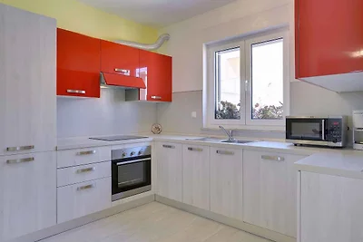 Ferienwohnung mit Pool und Klimaanlage