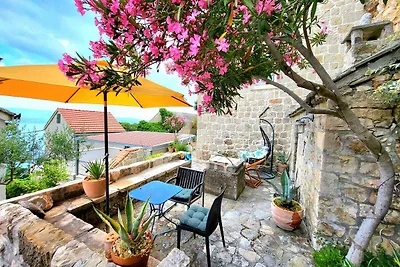Ferienhaus mit Terrasse und Grill
