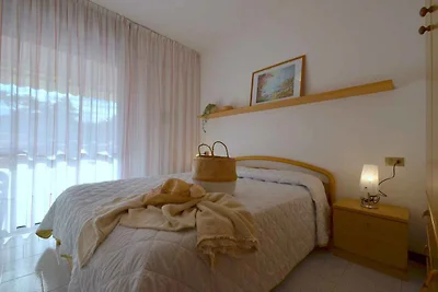 Ferienwohnung mit Klimaanlage und Balkon