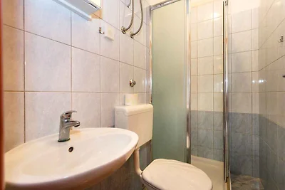 Ferienwohnung mit zwei Bäder und Terrasse