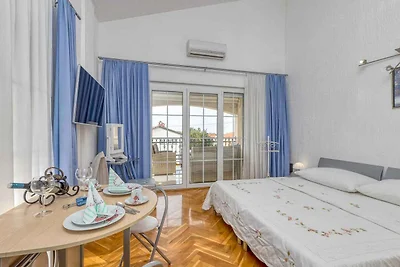 Ferienwohnung mit Gartenmöbel