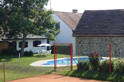 Ferienwohnung mit WLAN, gepflegtem Garten, Te