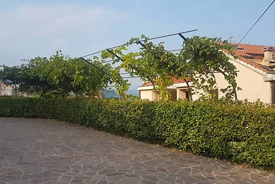 Ferienwohnung mit Terrasse und Pool