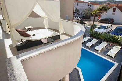 Ferienhaus mit Klimaanlage und Aussenpool