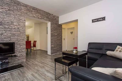 Ferienwohnung mit Balkon und Klimaanlage