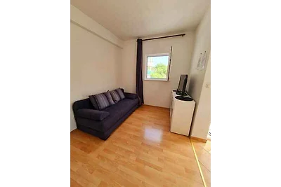 Ferienwohnung mit Klimaanlage, Balkon und Mee