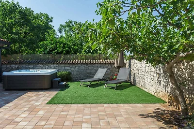 Vakantiehuis Ontspannende vakantie Dračevac