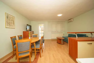 Ferienwohnung mit Balkon