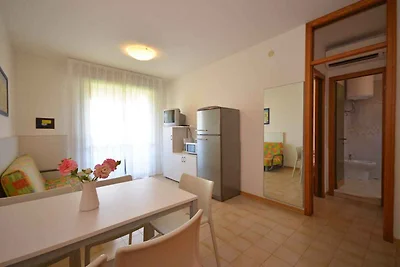 Ferienwohnung mit Klimaanlage und Balkon