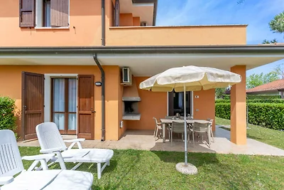 Villa mit Klimaanlage und Garten