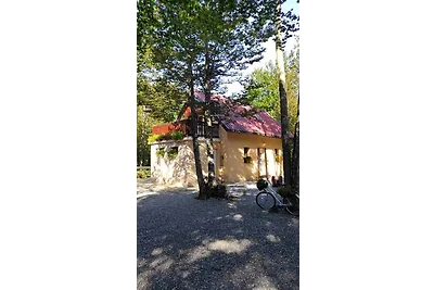 Ferienhaus mit Whirlpool und Grill