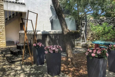 Ferienwohnung mit Whirlpool, Klimaanlage