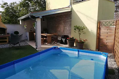Ferienhaus mit Whirlpool und Grill
