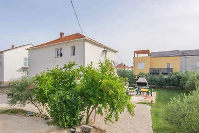 Appartamento Vacanza con famiglia Biograd na Moru