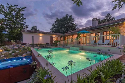 Casa de vacaciones Vacaciones de reposo Pazin