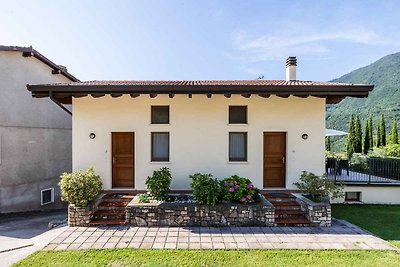 Ferienwohnung mit Terrasse