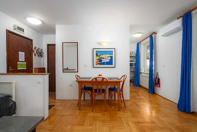 Ferienwohnung mit Klimaanlage und Balkon