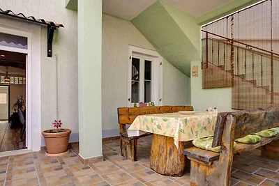 Ferienwohnung mit Klimaanlage und Terrasse