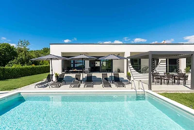 FerienHaus mit Swimmingpool und Meerblick