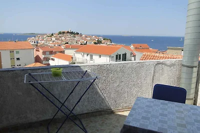 Ferienwohnung mit einen Balkon und Meerblick