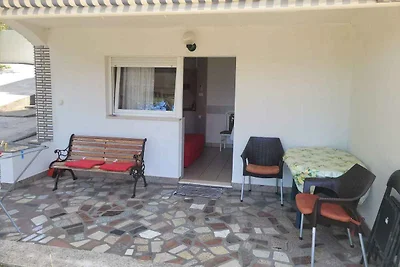 Studio mit Klimaanlage und Terrasse
