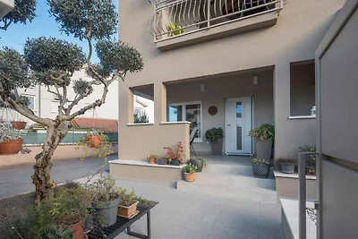 Ferienwohnung mit Terrasse und Klimaanlage