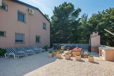 Ferienwohnung mit Balkon und Parkplatz
