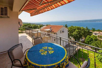 Ferienwohnung mit Balkon und Meerblick