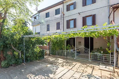 Ferienwohnung mit Klimaanlage und Terrasse