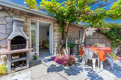 Bungalow mit Terrasse und Klimaanlage