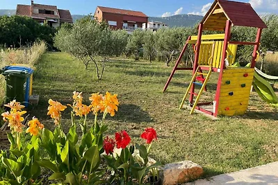 Willkommen im Gartenhaus in Kaštel Štafilić!