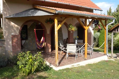 Ferienhaus in der Nähe von Zamárdi