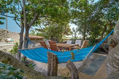 Ferienhaus mit Pool und Klimaanlage