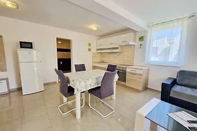 Ferienwohnung neu eingerichtet für 2-4 Pers.