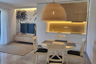Ferienwohnung mit Terrasse und Klimaanlage