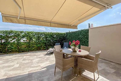 Ferienwohnung mit Terrasse und Klimaanlage