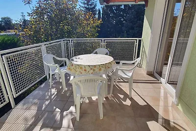 Ferienhaus mit Gartendusche und