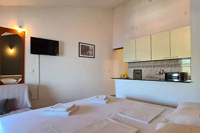 Charmantes Studio mit Meerblick in Milna auf 