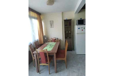 Ferienhaus in Balatonnähe mit Garten und