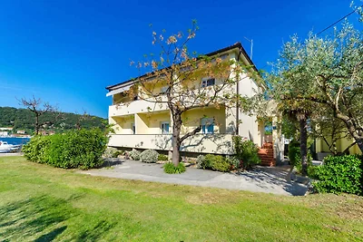 Ferienwohnung mit Balkon und Meerblick