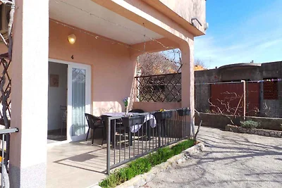 Ferienwohnung mit Terrasse und Klimaanlage