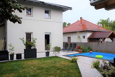 Ferienwohnung mit Pool, Klimaanlage und