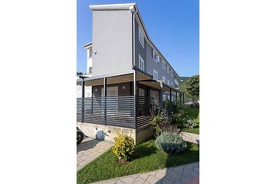 Ferienwohnung mit Balkon und Klimaanlage