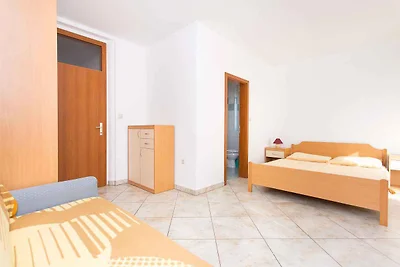 Ferienwohnung 350 m bis zur Adria