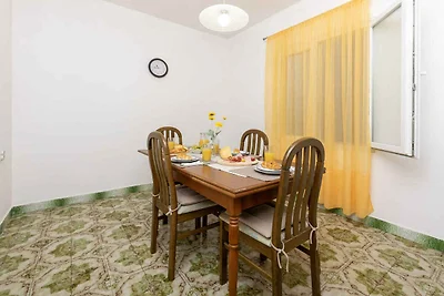 Ferienwohnung mit Klimaanlage und Meerblick