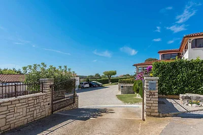 Hütte mit Klimaanlage und Terrasse