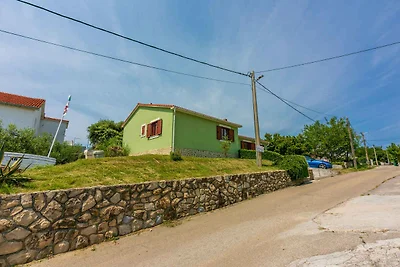 Vakantiehuis Ontspannende vakantie Lopar