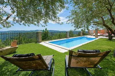 Villa mit Pool