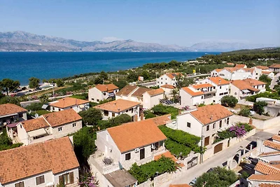 Appartamento Vacanza con famiglia Supetarska Draga